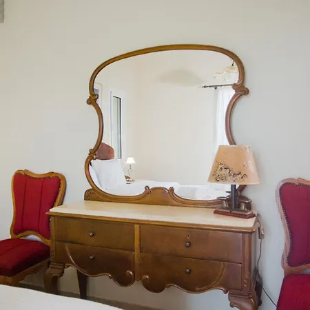 Pleiades Lägenhetshotell 4*