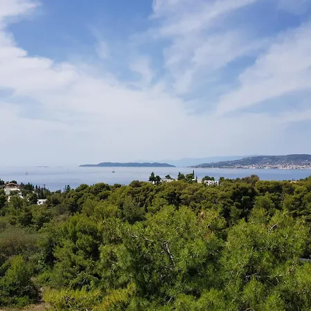 Ξενοδοχείο με διαμερίσματα πλειάδες Πόρτο Χέλι