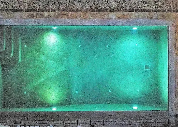 Ξενοδοχείο με διαμερίσματα Pleiades Luxury 4*