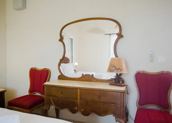 Pleiades Luxury Ξενοδοχείο με διαμερίσματα 4*