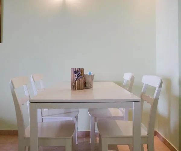 Pleiades Luxury 4* Πόρτο Χέλι