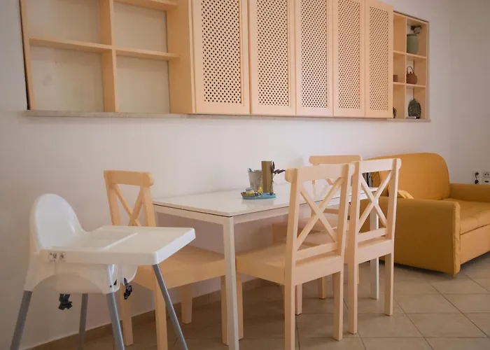 Pleiades Luxury Ξενοδοχείο με διαμερίσματα Πόρτο Χέλι