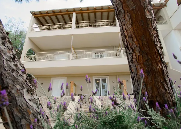 Pleiades Luxury Ξενοδοχείο με διαμερίσματα