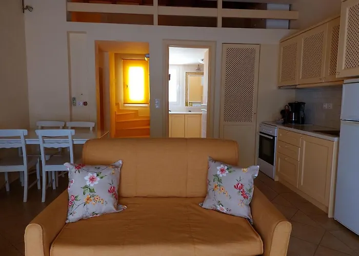 Ξενοδοχείο με διαμερίσματα Pleiades Luxury 4*