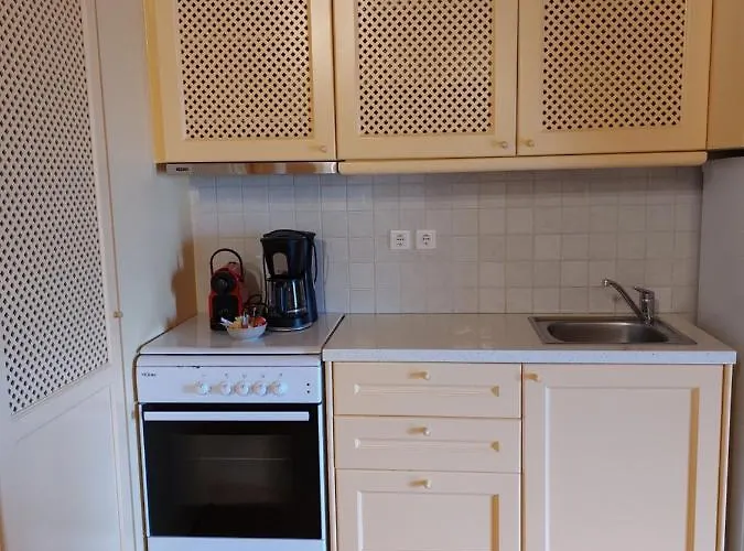 Ξενοδοχείο με διαμερίσματα Pleiades Luxury Πόρτο Χέλι