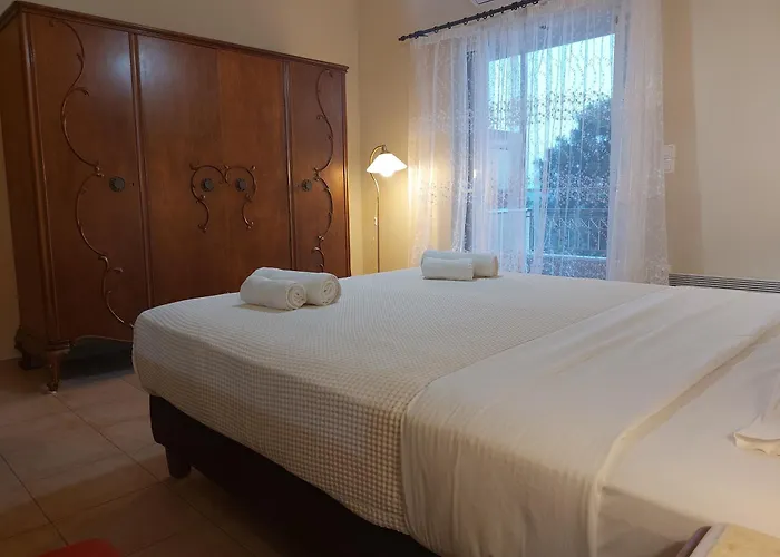 Pleiades Luxury 4* Πόρτο Χέλι