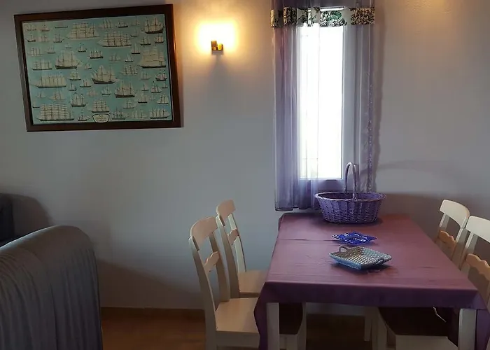 Ξενοδοχείο με διαμερίσματα Pleiades Luxury Πόρτο Χέλι